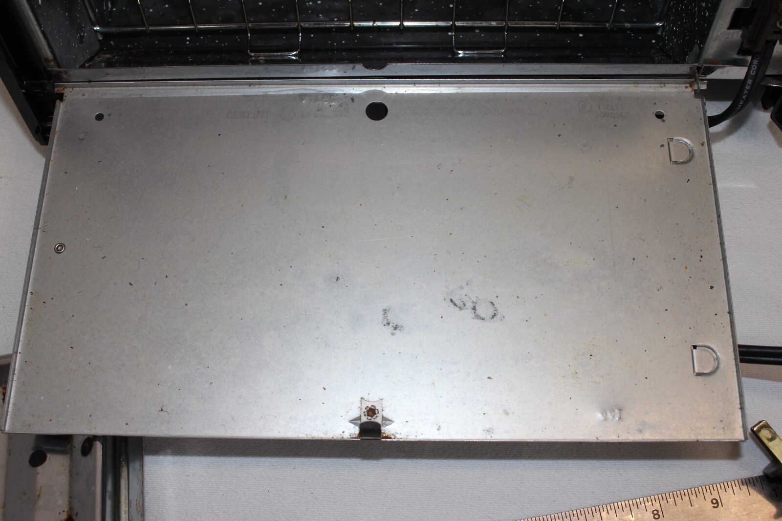 Vintage GE TOASTER OVEN BAKE Broil TOAST R Works!! WORKS! Loose glass