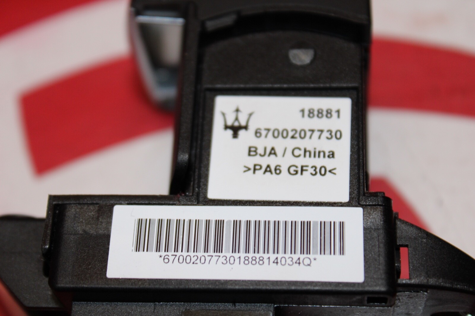 2014-2019 MASERATI GHIBLI Q4 M157 OEM ELECTRONIC PARKING BRAKE CONTROL SWITCH