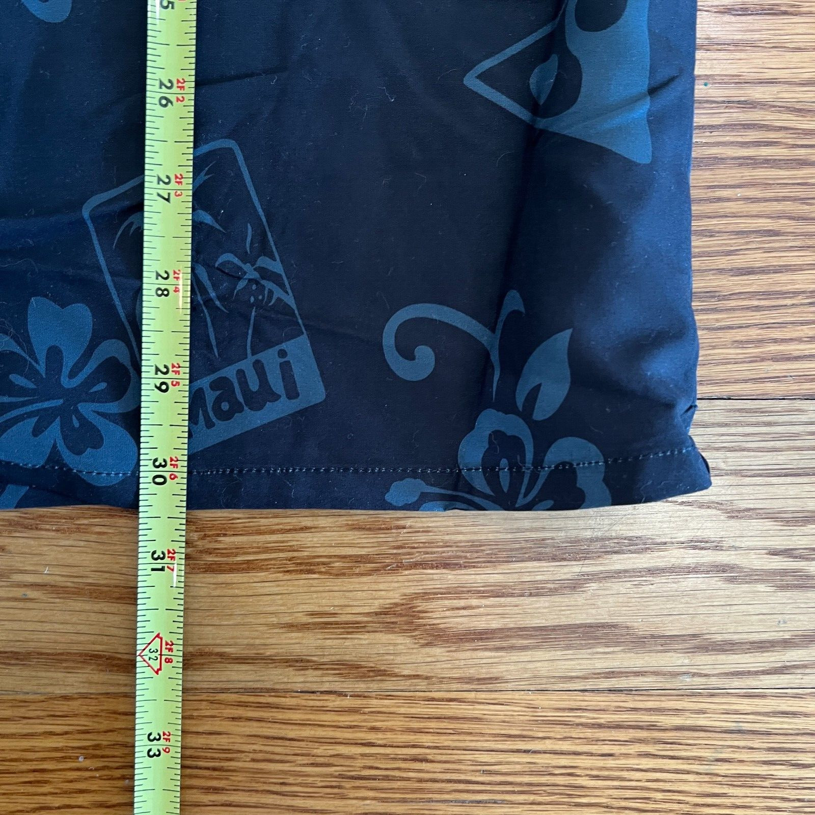 Year In Year Out Mens Hawaiian Button Down Shirt Surfer Boards Size XL