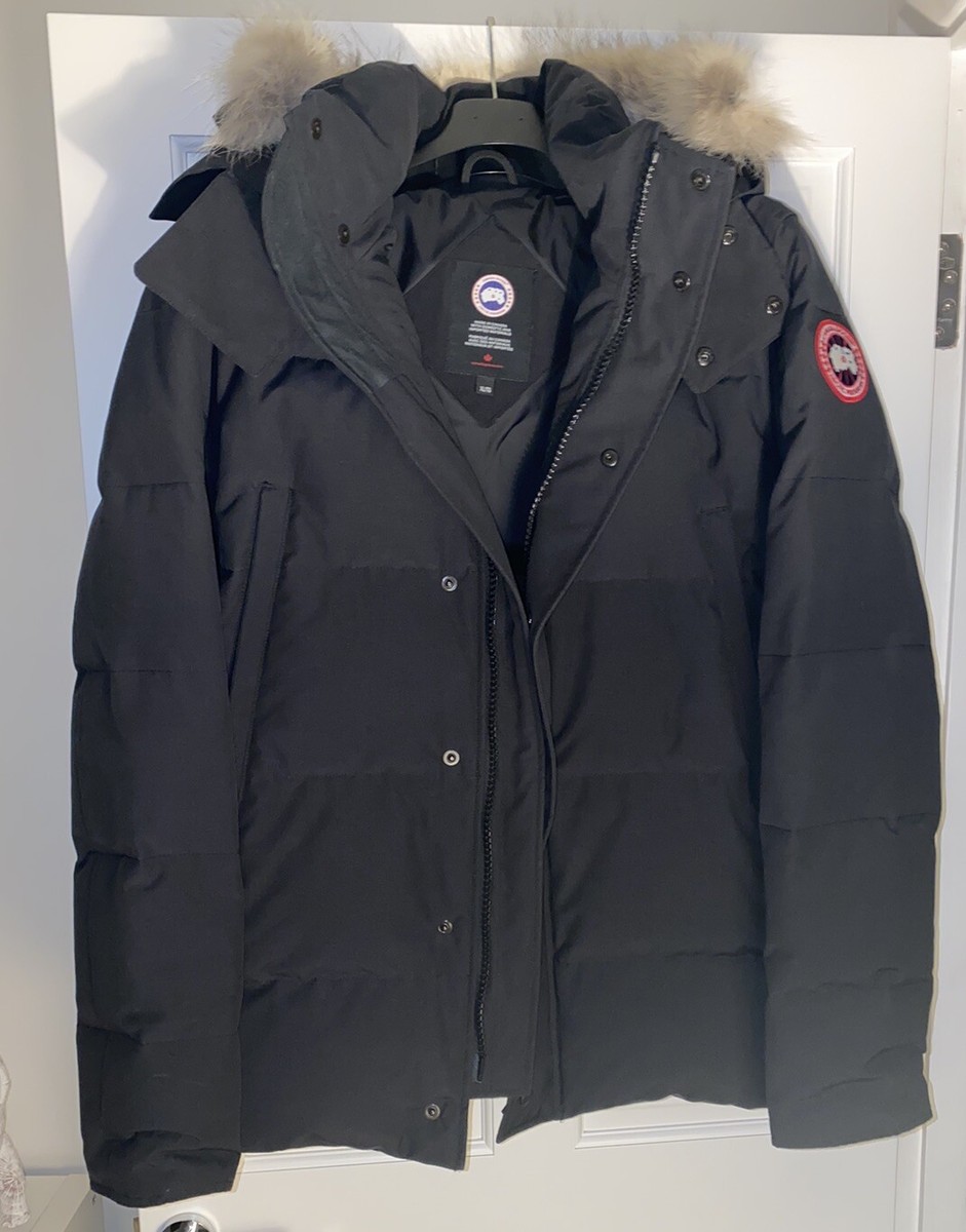 Clothing Canada Goose 18 Years Hoodie Canada Goose Jacket Wyndham