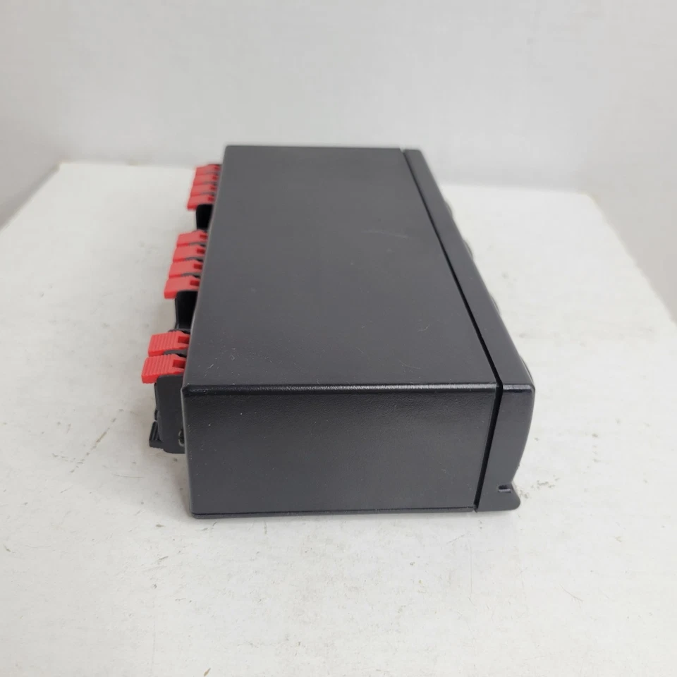 Radio Shack 40-137 High Power Stereo Control Center 4 Way Speaker Selector - Image 3 of 4