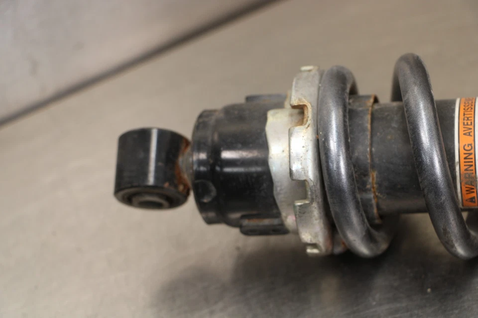 15-22 SUZUKI GSXS750 REAR BACK SHOCK ABSORBER Foto 2 de 4