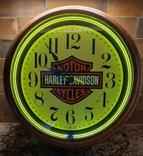 Vintage Harley-Davidson Neon Illuminated Wall Clock w/Wood Frame -Tested/Working