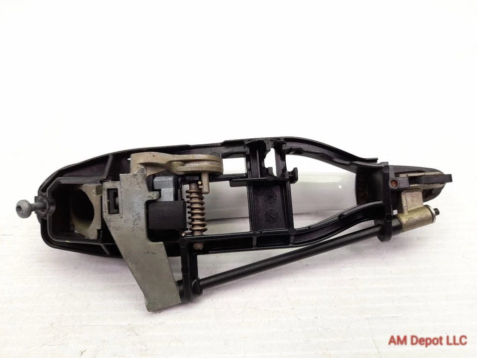 BMW 330xi 325i 330i 325i E46 2002 sedán manija de puerta exterior delantera derecha blanca Foto 4 de 4