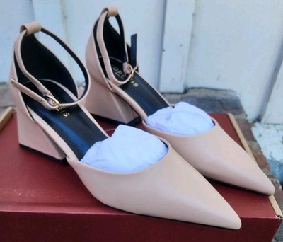 Torgeis Women's Vicki Ankle Strap Pointed Toe Heels, Pumps, Shoes, Beige, 6, NEW