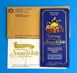 1987 Walt Disney 50th Anniversary Snow White & the Seven Dwarfs Coin & Ticket