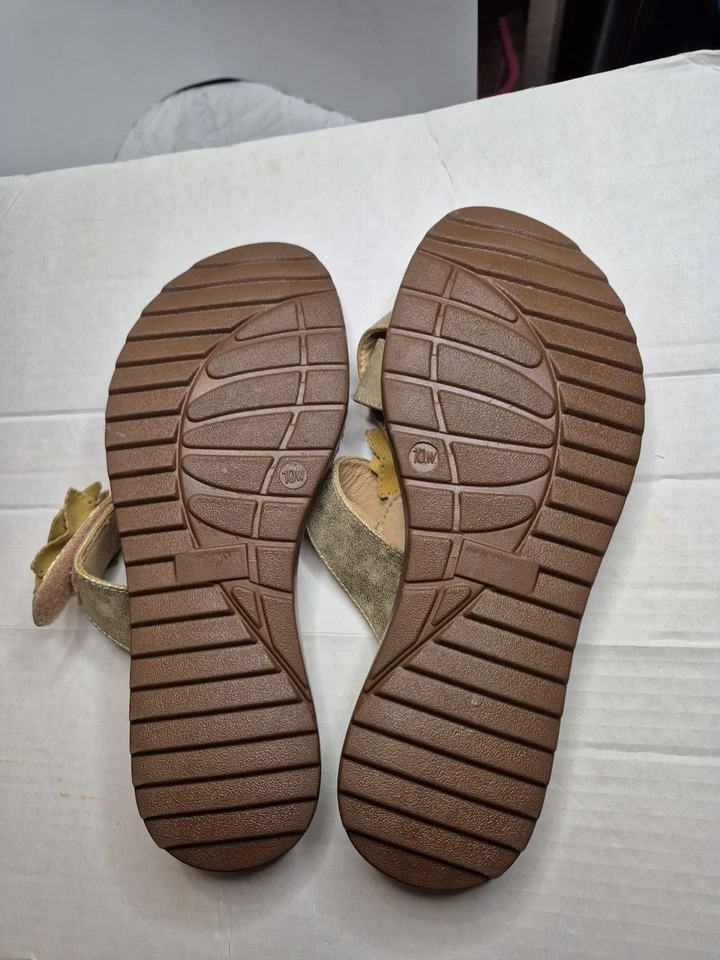 Annie Comfort Summer Sandals vel cro Strap 10W Women's Metallic Gold Floral - image 3 of 4