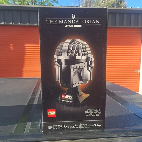 LEGO The Mandalorian Helmet 75328, Star Wars, 584 pcs, 18+, Stand