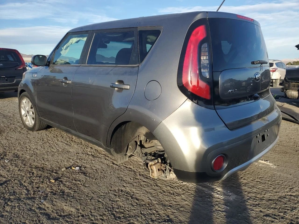 Right QUARTER PANEL ASSY For 2014-2019 KIA SOUL Foto 3 de 4