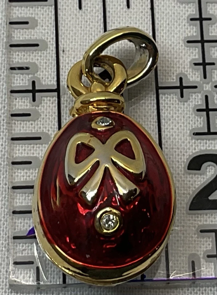 Colgante en forma de huevo esmaltado rojo brillante - 1 pulgada Foto 4 de 4