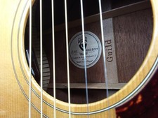 GUILD F-40 VALENCIA Electric Acoustic Guitar