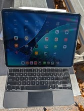 Apple iPad Pro 12.9 5th gen 1TB Wi-Fi  5G Magic Keyboard 2 Pencil 1 Case bundle