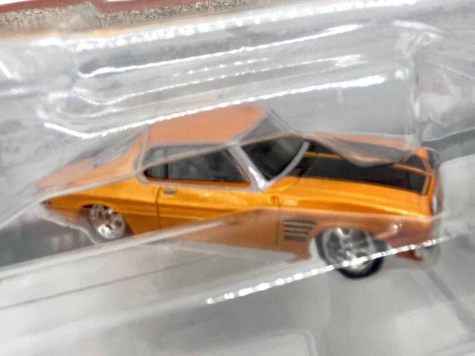Picture 2 of 4