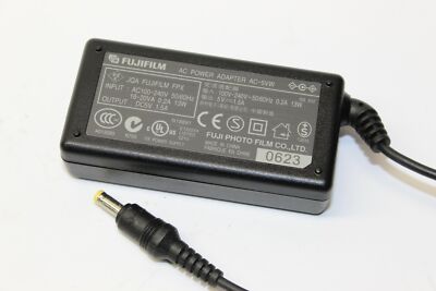 Fujifilm AC-5VW Digital Camera Power Supply 5V 1.5A Adapter Charger Transformer