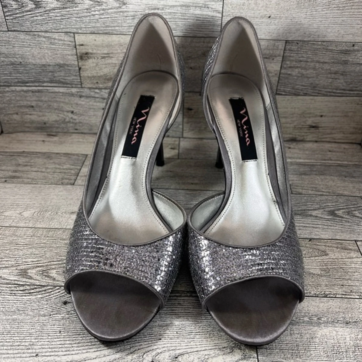 Nina New York Womens Silver Glitter Party Leather Open Toe 3 inch