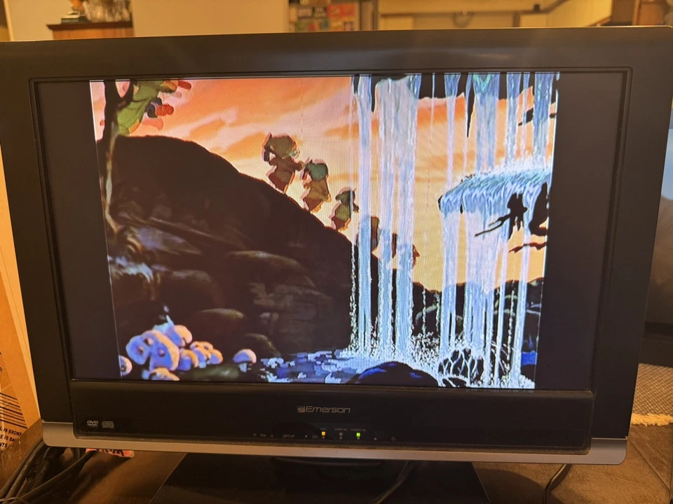 Emerson LD195EMX 18.5" 720p HD LCD Built In DVD Combo TV No Remote HDMI Tested - Image 3 of 4