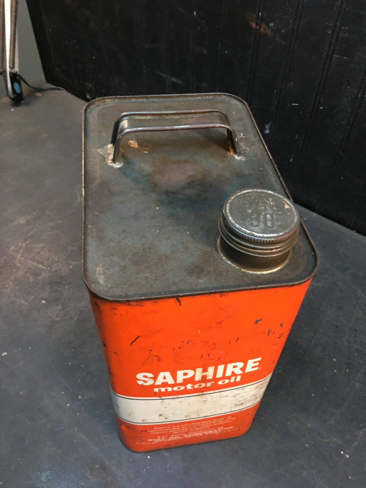 Gulf Oil Saphire Motor Oil 2 Gallon Oil Can Gas Garage Art Sign ...