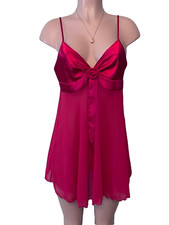 Women's Vintage Victoria's Secret night gown, red w/Rose accent lace babydoll M