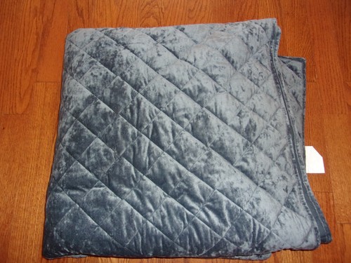 New Threshold Diamond Stitch Teal Velvet Full/Queen Quilt Only - Picture 2 of 3