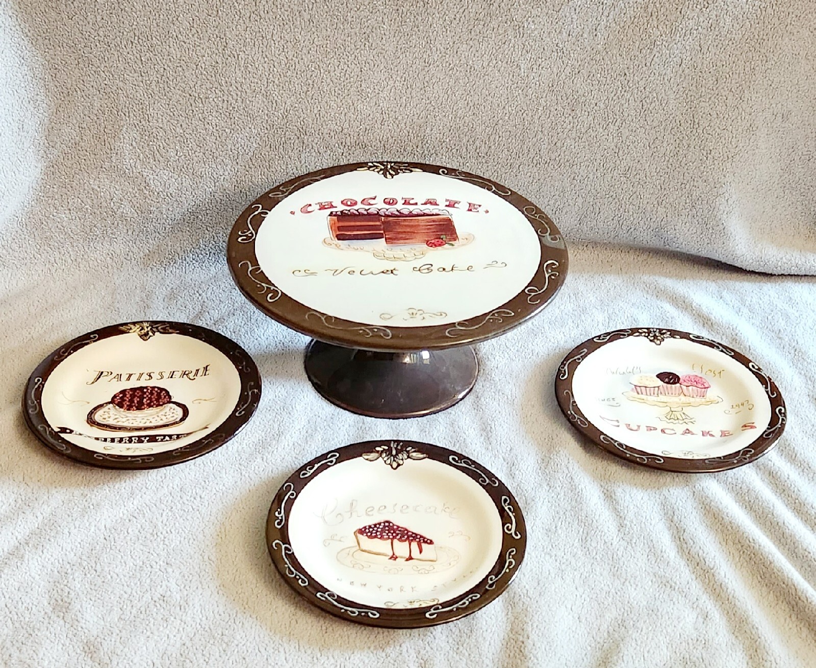 Cake Stand & Dessert / Salad Plates Oneida Sweets Angela Staehling