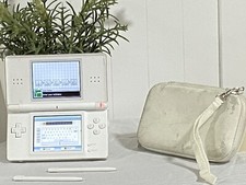 Nintendo DSLite  model Slot 1