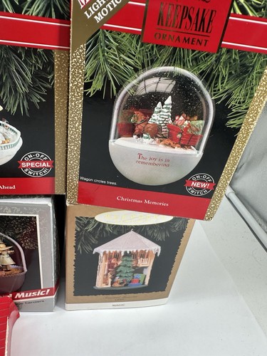 Hallmark Keepsake 90s luz y movimiento adornos de Navidad y más (ver descripción) - Imagen 4 de 6