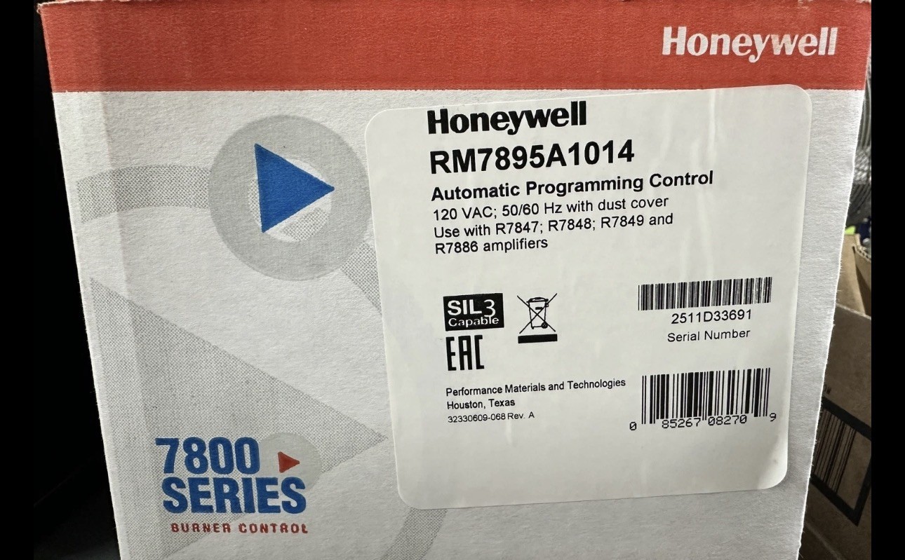 Honeywell RM7895A1014 New Industrial Automation Part