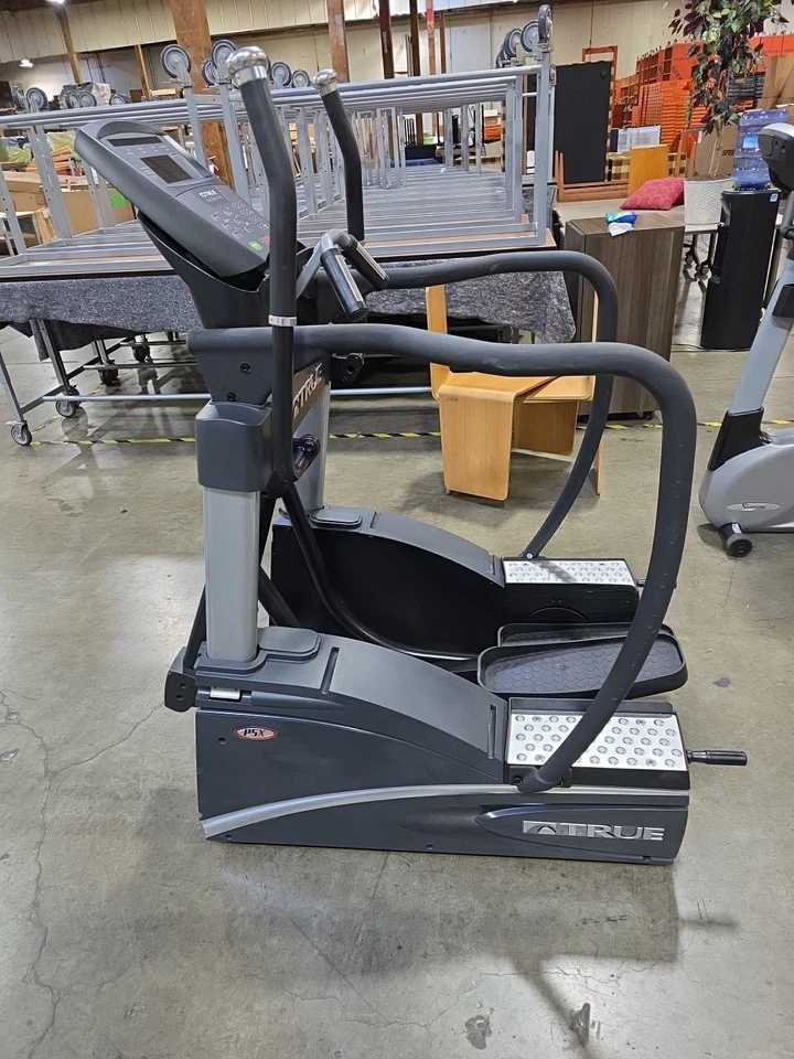 True Fitness Technology PSX Sports Elliptical Preformance Series  - Imagem 3 de 4