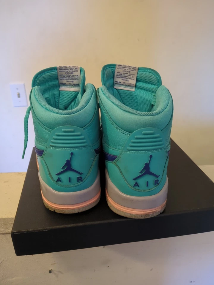 Tenis de baloncesto Nike Air Jordan Legacy 312 Hyper Jade para hombre 10,5 AV3922-348 Foto 3 de 4
