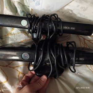 xbox 360 kinect bundle Lot Of 2