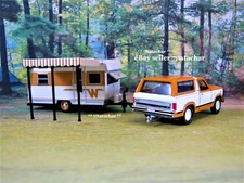1980 - 86 Ford Bronco + Vintage Winnebago Camper Truck Trailer Model Set 1/64