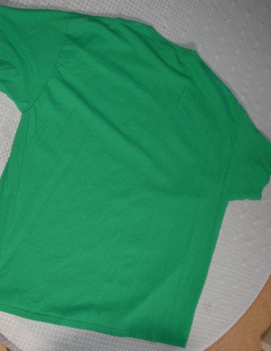 Toys-R-Us Naughty/Nice employee exclusive Holidays Green T-Shirt men 2XL - Picture 4 of 9