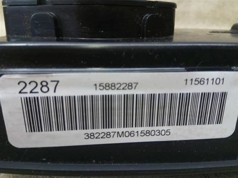 Control de temperatura climático con aire acondicionado trasero 15882287 para Chevrolet Uplander W91 05-09 Foto 4 de 4