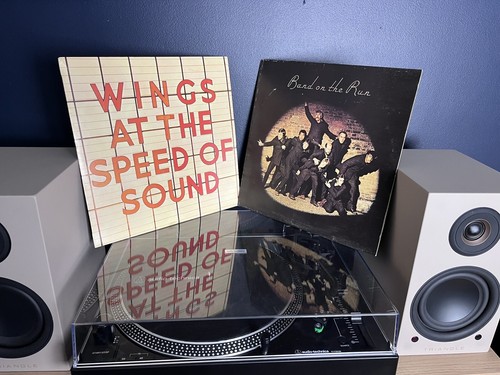 Wings At The Speed Of Sound Band On The Run LP Vinyl VG+/VG