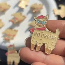 “No Drama” Llama - Cute Enamel Pin! Wearing Beret Adorable Funny Alpaca Animal