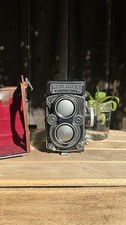 Rolleiflex 3.5 Twin Lens Reflex Camera   Schneider Xenar 75mm f/3.5