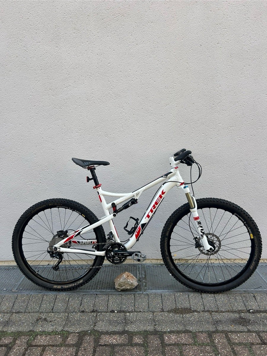 Trek Superfly 100 AL Elite 29er UK