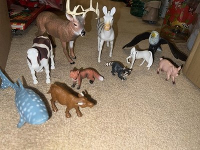 Mixed Lot of 10 Animal Toys-Unbranded, Plastic, Deer, Cow, Eagle, Fox, Raccoon