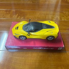 Hot Wheels 1/24 Ferrari LaFerrari Yellow Collectables 17+