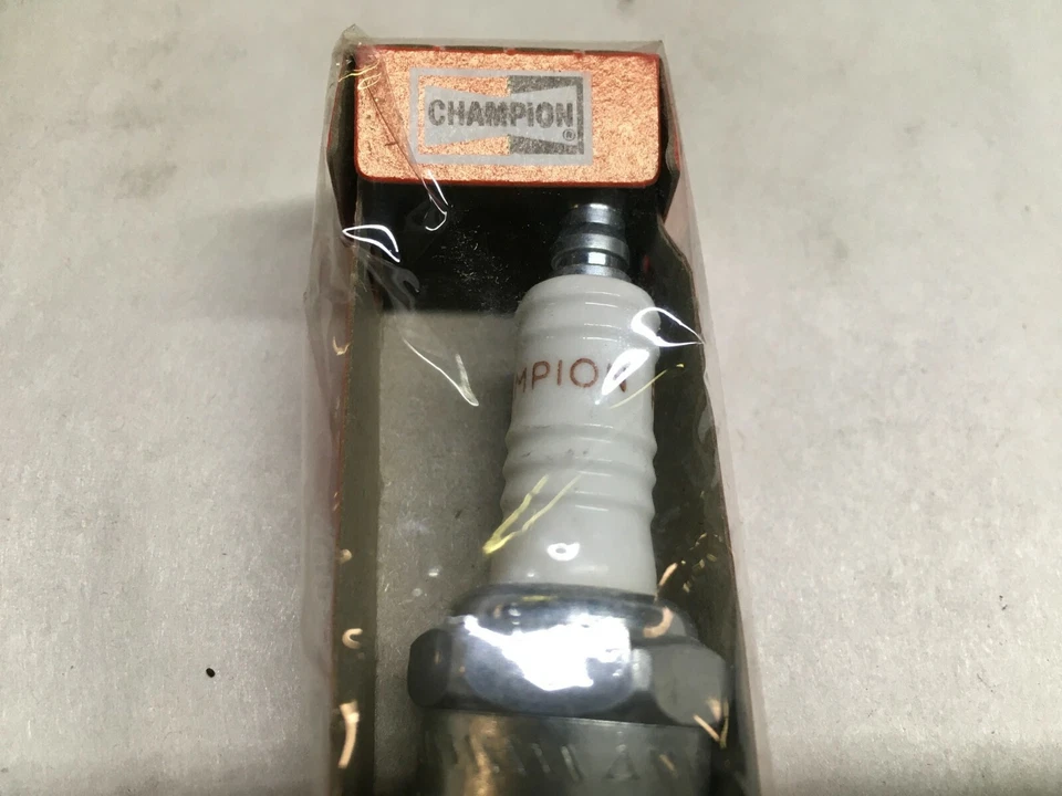Nueva bujía Champion RN11YC - CANTIDAD 1 Foto 4 de 4
