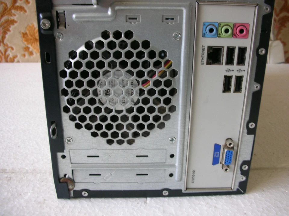 HP G5301 Dual Core E5800 2gb ddr3 80gb HDD SATA Windows 7 Pro 64bit VGA DVD Rw - Image 3 of 3