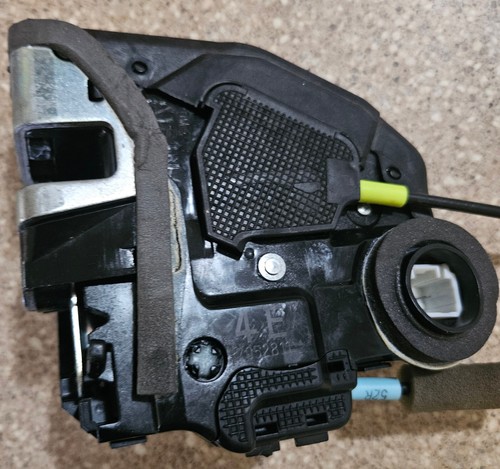 Lexus ES350 OEM Rear Left Door Lock Latch Actuator 2007-2012 Used Working! - Picture 3 of 8