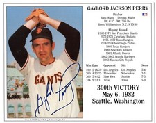 Gaylord Perry HOF Hand Signed Autograph 300th Victory 8x10 Baseball Photo Card