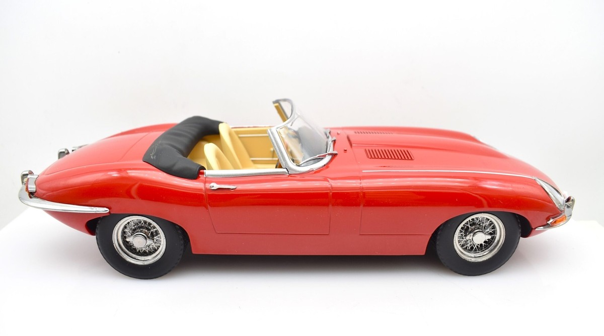 1:18 Scale Jaguar E Type Spyder Road Vehicles Collection | eBay