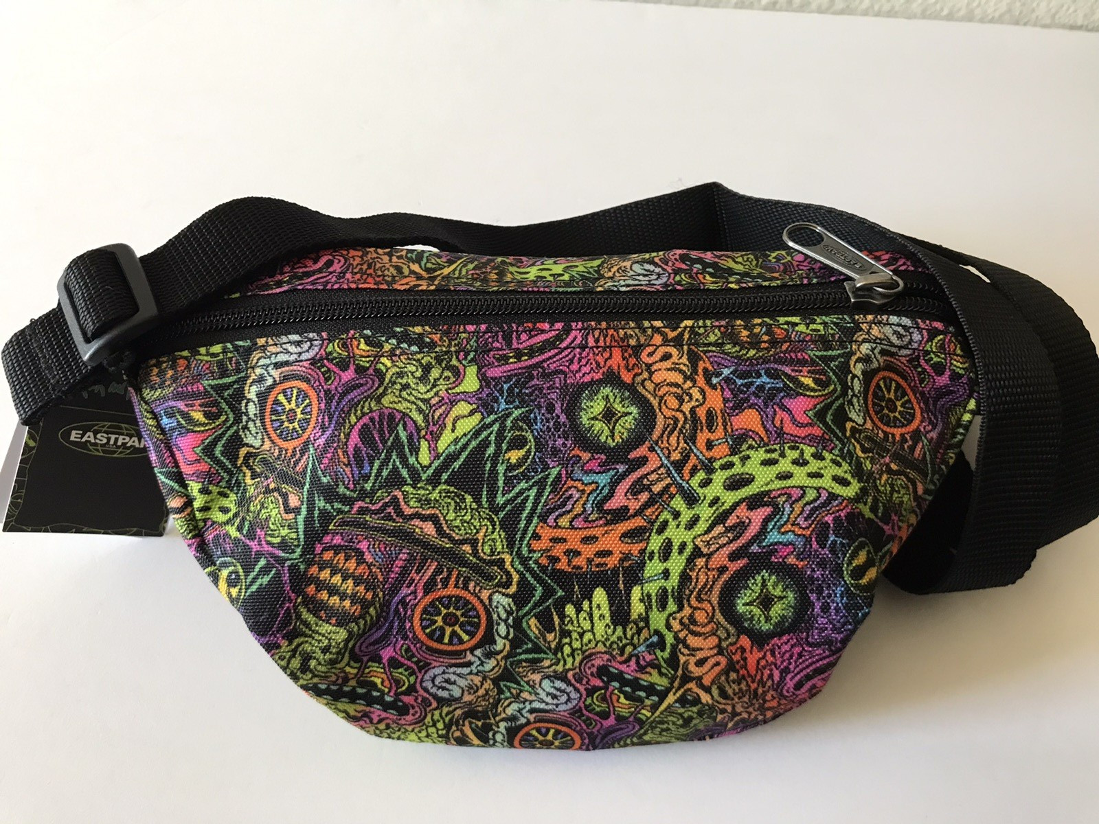 EASTPAK X RICK AND MORTY SPRINGER NEON KALIESCOPE PRINT FANNY PACK WAIST BAG NWT image 3