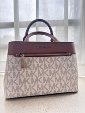 Borsa a mano Michael Kors in tela rivestita con monogramma bianca marrone...