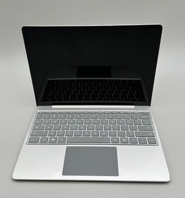 Surface Laptop Go 1943 12.4