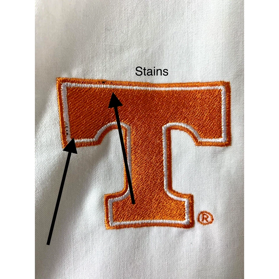 University of Tennessee School Scrubs White Lab Coat Size XS Doctor Costume - Image 4 of 4