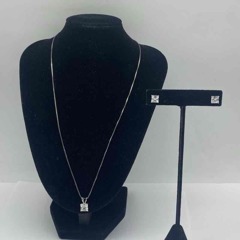 Sterling Silver 925 Square Princess Cut CZ Pendant Necklace 17.5" Earrings Set