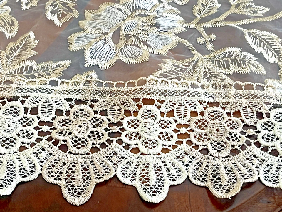 Medium 90cm Square Tablecloth, Lace Table Cloth Floral Embroidery Doily - Image 3 of 4